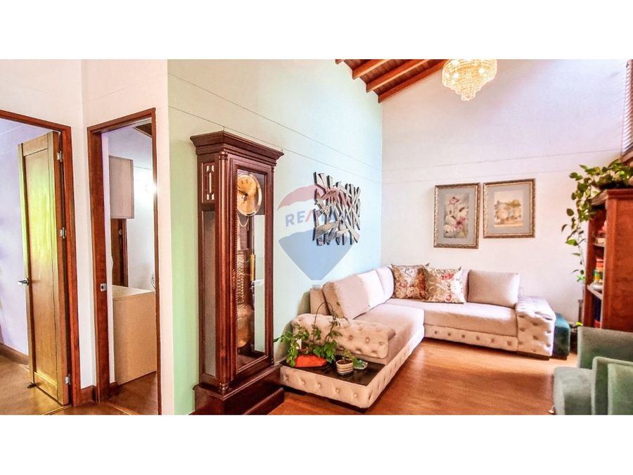 Beutiful single family home in El Poblado San Lucas